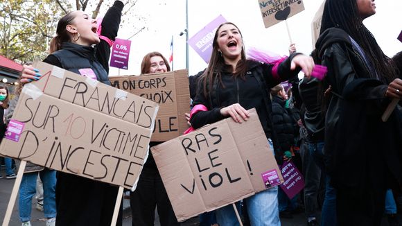 "Ce combat est immense" : la colère au coeur de la marche #NousToutes