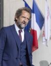 Le Figaro salue déjà cette minisérie ado de la première chaîne pour son ton ouvertement "drôle et féroce, qui refuse la pitié et les tabous"