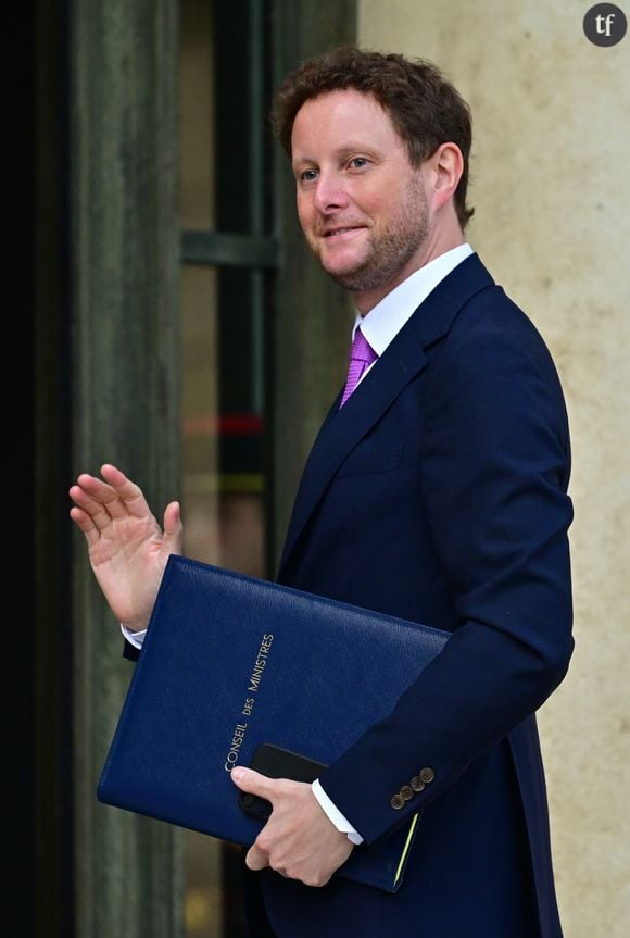 Clément Beaune, ministre délégué, chargé des Transports - Arrivées au conseil des ministres au palais présidentiel de l'Elysée à Paris, France, le 21 juillet 2023. La présidence française a officialisé le remaniement du gouvernement français le 20 juillet 2023 avec huit nouveaux membres d'un gouvernement qui compte 41 ministres au total. 