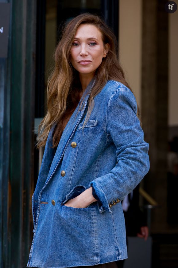 "À 15 ou 20 ans, on ne s'aime pas"
Laura Smet - Personnalités au défilé de mode Zimmermann collection prêt à porter printemps / été 2024 au palais de Tokyo à Paris le 2 octobre 2023. © Christophe Aubert / Bestimage 