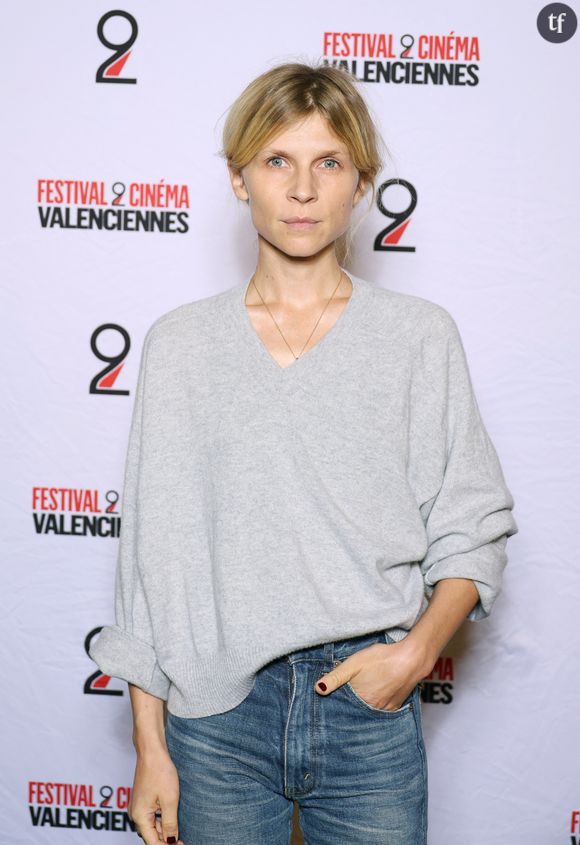 1 million de vues ! C'est ce qu'a réalisé en replay l'une des séries événement du moment : Sambre. De quoi en faire le meilleur démarrage de l'histoire de la plateforme de France TV, excusez du peu.
Clémence Poesy - Photocall de la cérémonie de clôture de la 13ème édition du festival 2 Cinéma de Valenciennes le 3 octobre 2023. © Denis Guignebourg/Bestimage