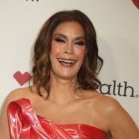 Teri Hatcher bannie d'une appli de dating... pour une raison improbable !