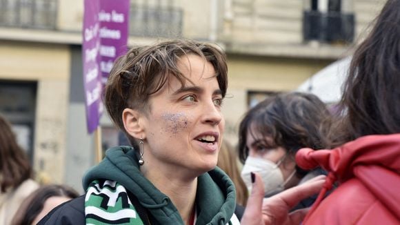 "Raciste, sexiste" : Adèle Haenel revient en détails sur son conflit avec Bruno Dumont ("L'empire")