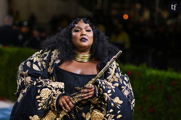 Accusée de harcèlement sexuel, Lizzo "se fait passer pour une victime"