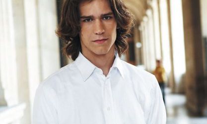 Eurovision : le sort est entre les mains d’Amaury Vassili