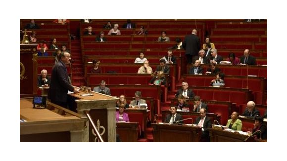 Mariage gay : le best of des répliques réac' de l'opposition à l'Assemblée