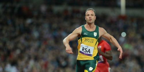 Oscar Pistorius tue sa petite amie par erreur