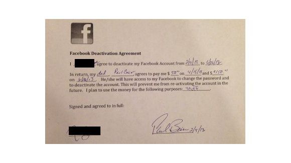 Un père paye sa fille pour qu'elle arrête d'aller sur Facebook