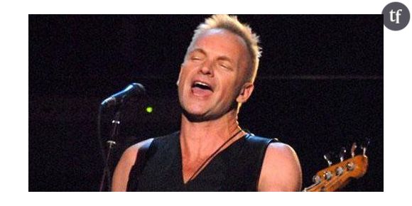 Sting : l’ex chanteur du groupe Police dans un bar karaoké de Malibu - Vidéo