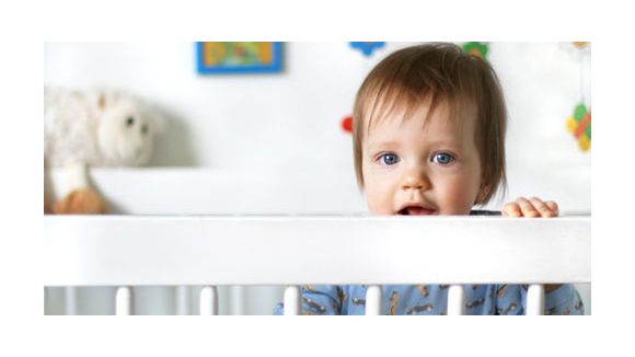 Comment purifier l’air de la chambre de bébé ?