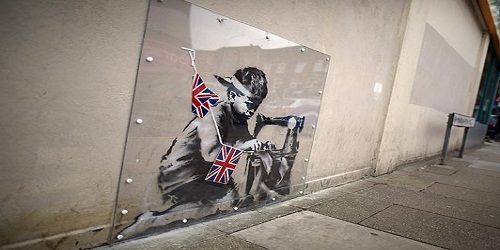 Banksy : l’œuvre d’art du pape volée à Londres et revendue aux Etats-Unis