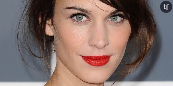 Alexa Chung : son style, ses meilleurs looks et ce qu'on lui pique