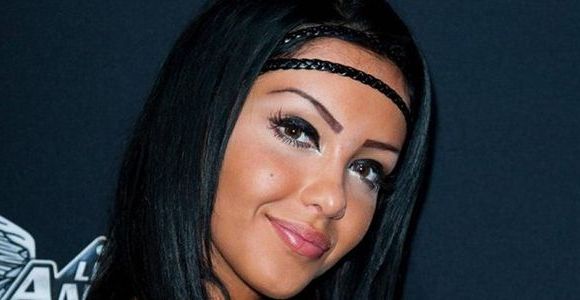 « Les Anges 5 » et Nabilla squattent les Top Tweets