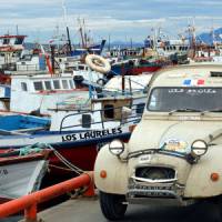 Une épave de 2 CV vendue 10.800 euros aux enchères