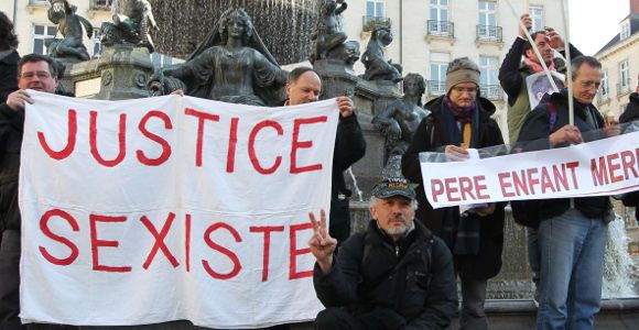 Printemps des pères : "Les masculinistes s'opposent aux avancées sur les droits des femmes"