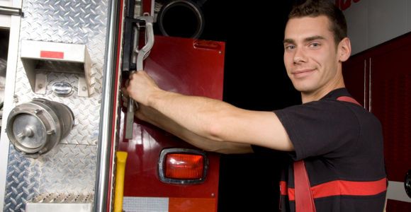 Ces uniformes qui font toujours fantasmer