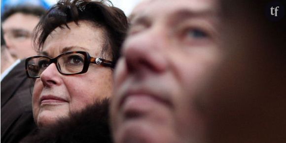 Christine Boutin gazée lors de la manifestation anti-mariage gay