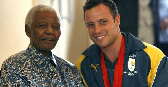 Nelson Mandela hospitalisé pour une infection pulmonaire