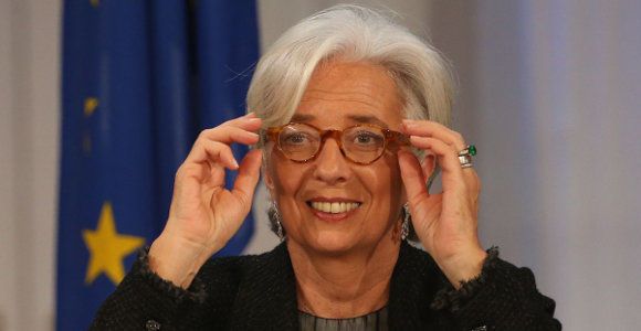 Christine Lagarde : le Time la sacre "sauveuse" de l'Europe