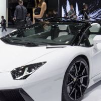 Dubaï : la police roule en Lamborghini Aventador