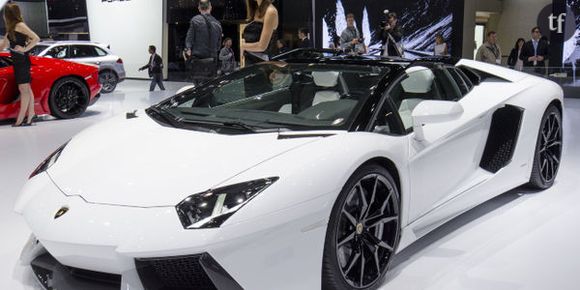 Dubaï : la police roule en Lamborghini Aventador