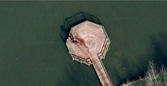 Google Earth : une scène de crime dans la ville d'Almere aux Pays-Bas ?