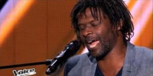 The Voice 2 : Emmanuel Djob chante  I Can See Clearly Now – Vidéo TF1 Replay
