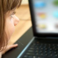 Facebook supprime 20.000 comptes d'enfants chaque jour