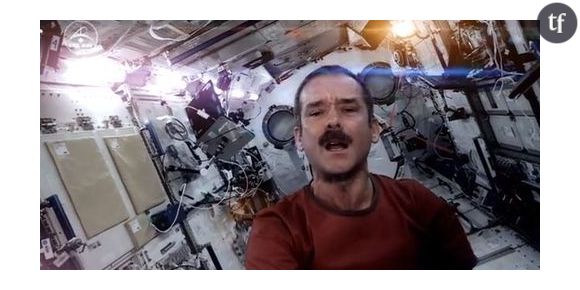 Chris Hadfield : l’astronaute star sur YouTube et Twitter - Vidéo