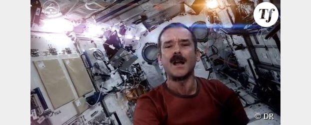 Chris Hadfield : l’astronaute star sur YouTube et Twitter - Vidéo