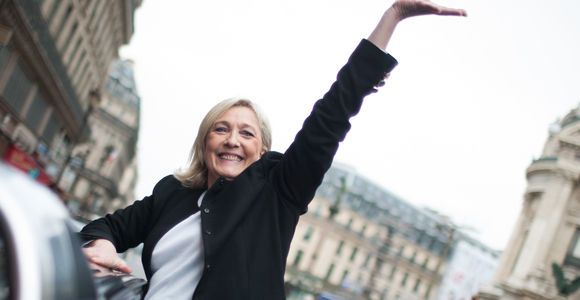 Marine Le Pen : sa fracture du sacrum et l'abolition du mariage gay