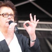 Mastectomie préventive : lettre ouverte d’une ancienne malade à Christine Boutin