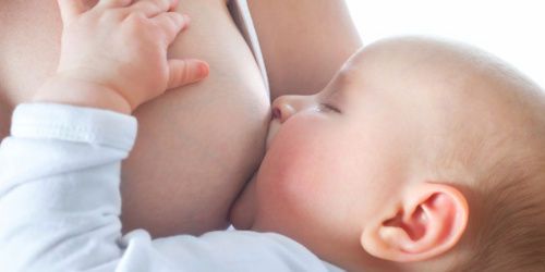 Beaucoup de mamans laissent leur bébé boire le lait d’autres femmes