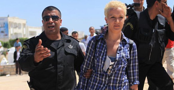 Amina Tyler : la Femen tunisienne risque 6 mois de prison