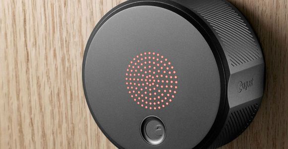 August : la serrure intelligente qui se déverrouille avec un smartphone