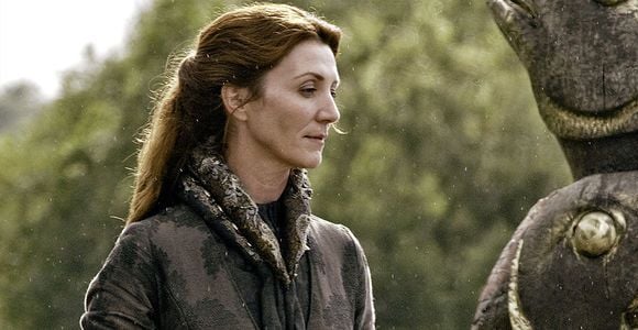 Game of Thrones : Michelle Fairley alias Catelyn Stark dans la série Suits