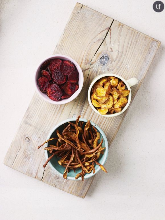 Recettes de chips maison : pomme de terre, courgettes et pommes