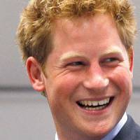 Le Prince Harry sauve un soldat homosexuel