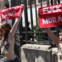 Femen Tunisie : 4 mois ferme pour les militantes françaises