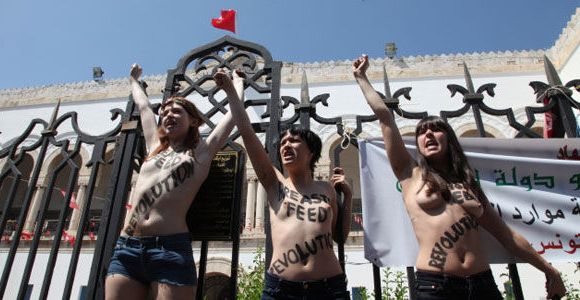 Femen Tunisie : la condamnation des trois militantes, un acte politique inquiétant ?