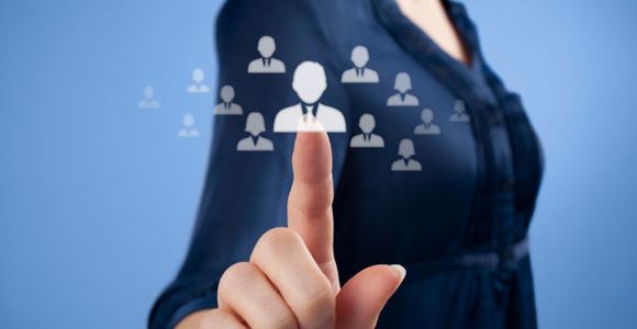 Cherche graphiste gratuit : "respectez notre travail !" 