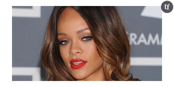 Rihanna et Cara Delevingne dépensent 600 000 euros pour les vacances