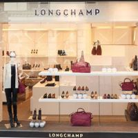 Longchamp ouvre une boutique 100% souliers à Paris