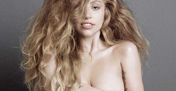 Lady Gaga : la chanteuse pose nue pour promouvoir son prochain album Artpop