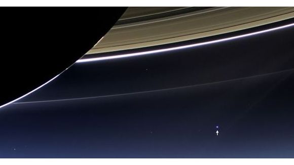 La Nasa dévoile une impressionnante photo de la Terre vue depuis Saturne