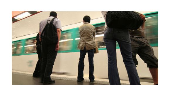 Les Franciliens, champions des transports en commun