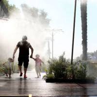 Canicule 2013 à Paris : que faire quand il fait trop chaud ?