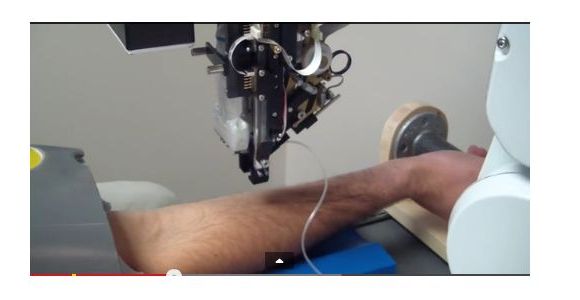  Un robot qui fait des prises de sang tout seul