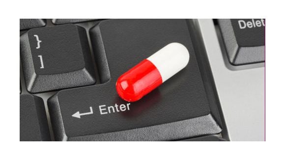 Pharmacie en ligne : comment repérer les arnaques de vente de médicaments ?