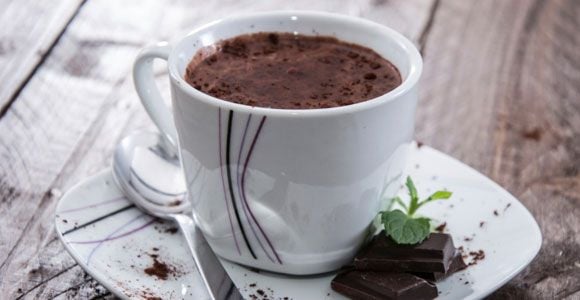 Le chocolat chaud serait bon pour la santé des seniors